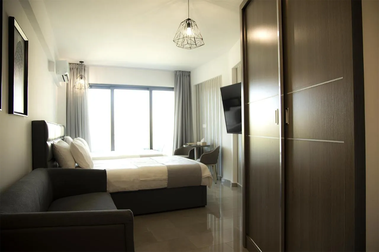 Jimmy'S Suites Larnaca Cyprus