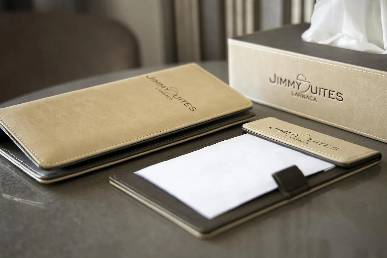 Jimmy'S Suites Larnaca